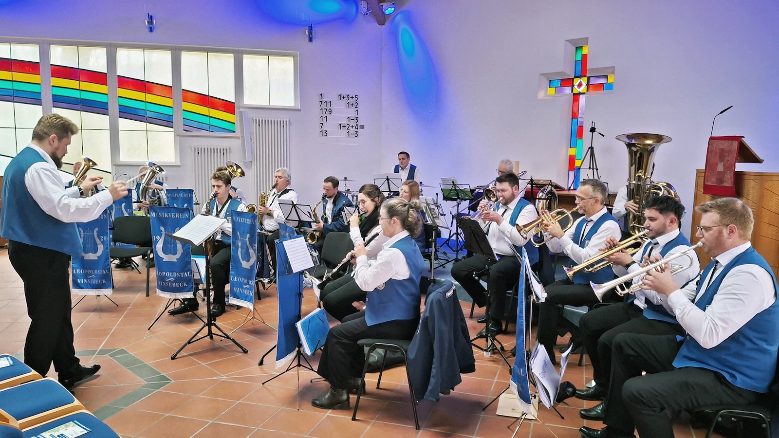 Festliche Klänge beim Weihnachtskonzert des Musikvereins Leopoldstal-Vinsebeck