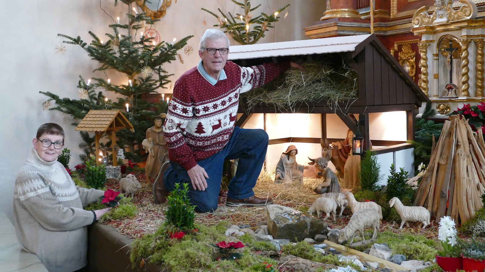 Liebevoll gestaltete Krippe stimmt im Welterbe Corvey auf Weihnachten ein